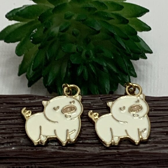 Pig Earring, Gift Idea, Animal Earring, Pig Jewelry, Hog Earring, Hog, Pig - Picture 1 of 4
